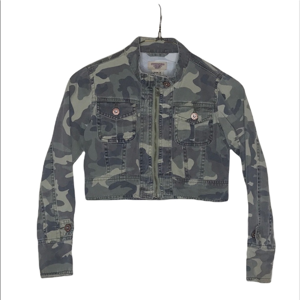 Camouflage spring jacket